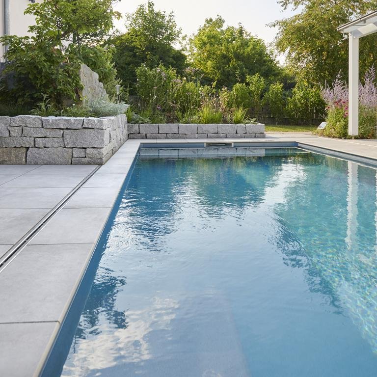 Swimmingpoolbauer